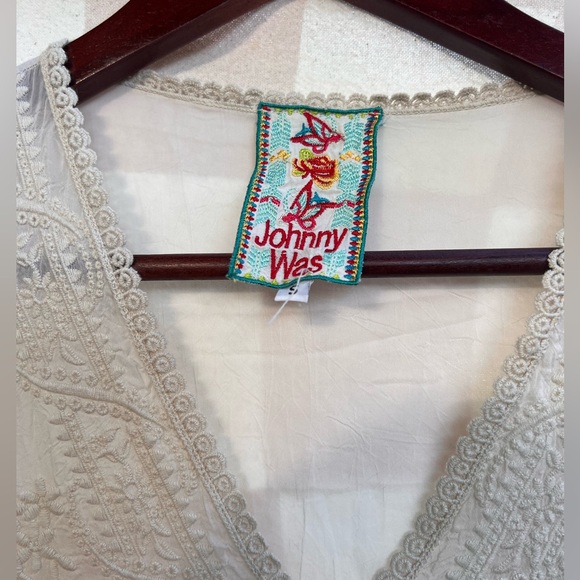 Johnny Was Beautiful Womens Ivory Floral Embroidered Long Sleeve Top Size Medium - Picture 2 of 8